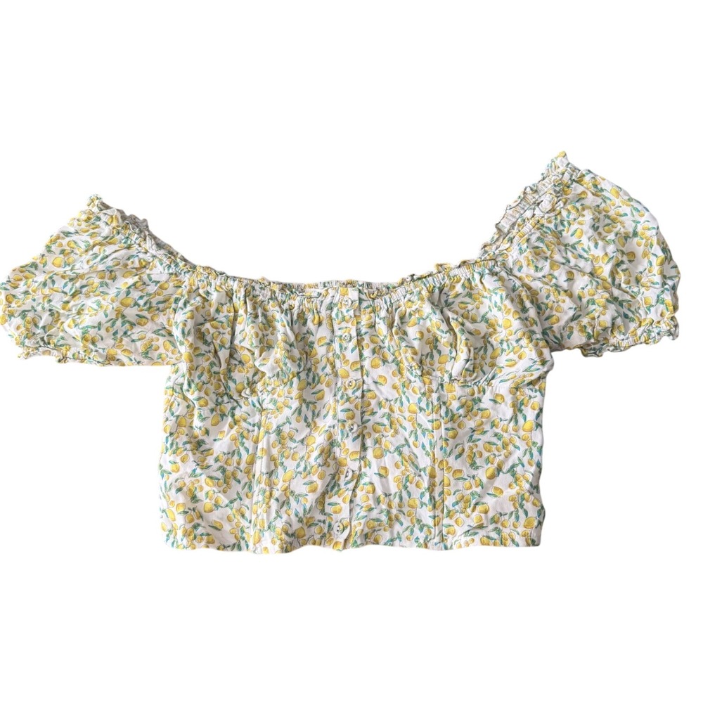 ASTR The Label Lemon Print Puff Sleeve Crop Top Smocked‎ Medium Milkmaid Girlie